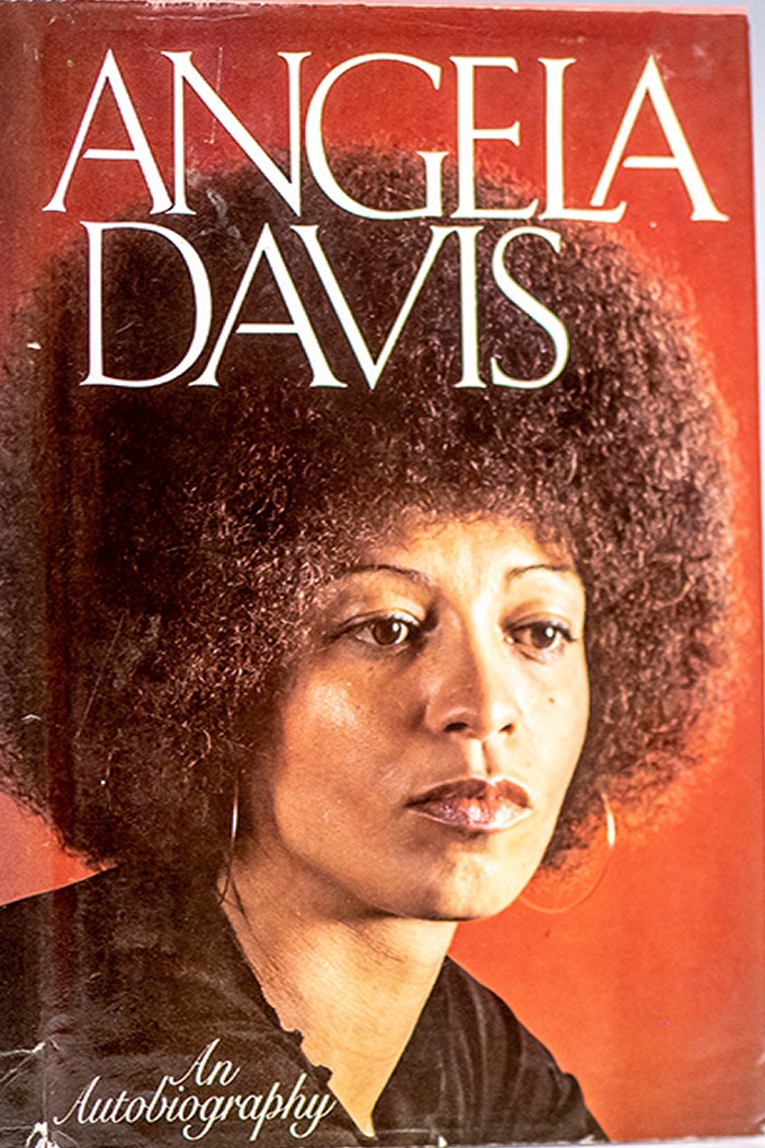 Angela Davis: An Autobiography First edition, first printing cover